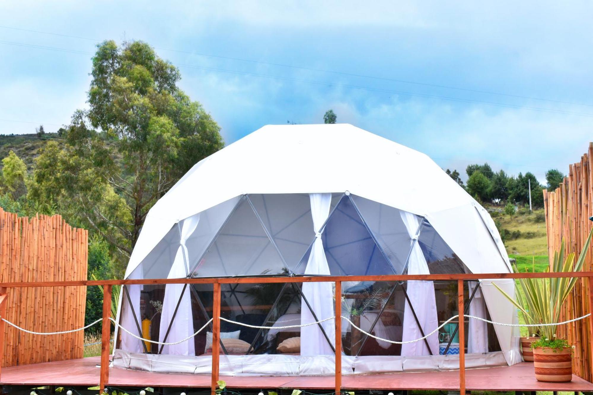 גוואטביטה Glamping Claro De Luna מראה חיצוני תמונה